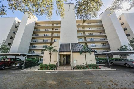 2900 COVE CAY DRIVE