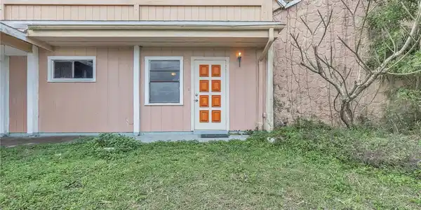 Image 4 Image 4