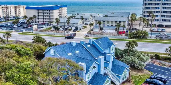 4214 SUN VILLAGE COURT