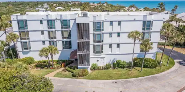 5810 HIGHWAY A1A
