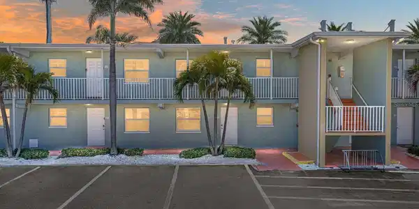 19417 GULF BOULEVARD