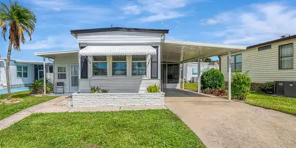 259 INNER DRIVE E