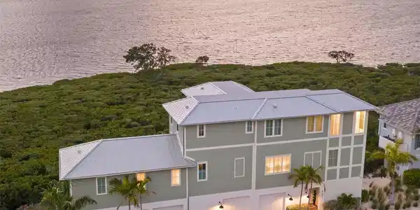 332 HARBOUR SOUND COURT