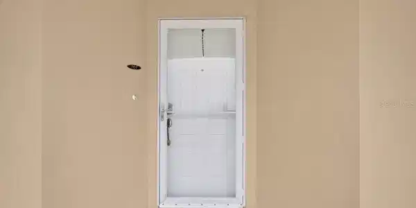 Image 4 Image 4
