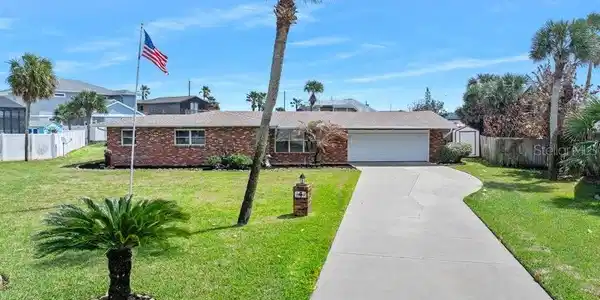 4 DOLPHIN AVENUE