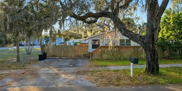 1205 CALVARY ROAD