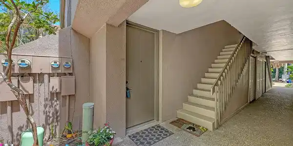 Image 4 Image 4