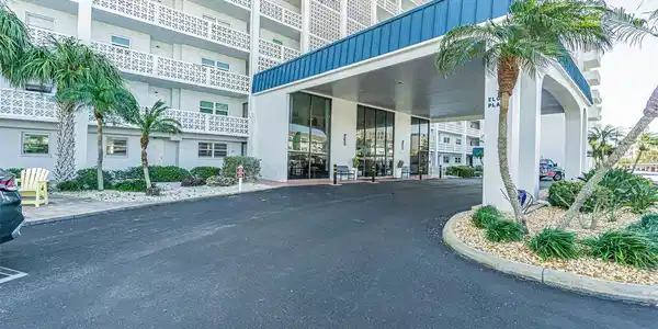 7 ELGIN PLACE
