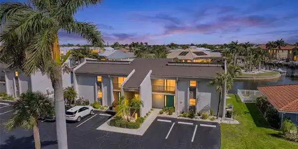 1423 MEDITERRANEAN DRIVE