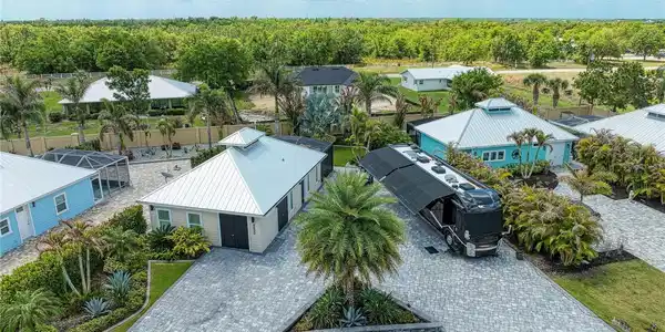 8602 SW SAND CRANE CIRCLE