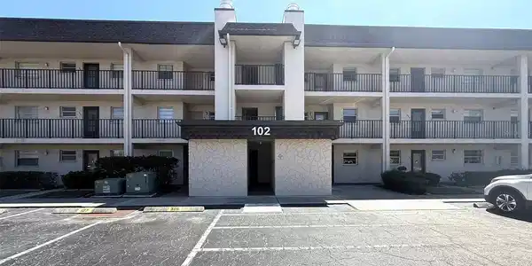 102 CAPRI ISLES BOULEVARD