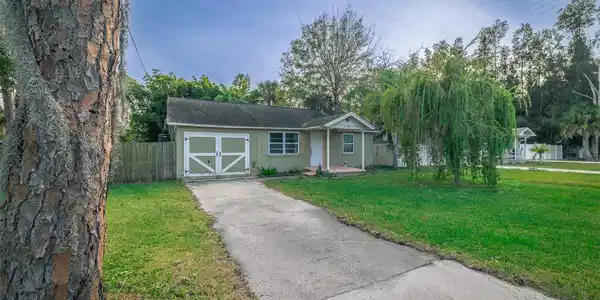 5130 MALLETT DRIVE