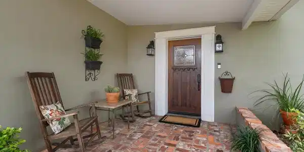 Image 4 Image 4