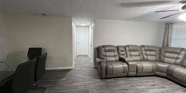 Image 4 Image 4