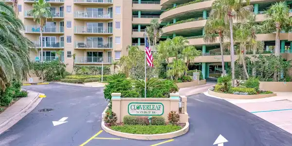 4 OCEANS WEST BOULEVARD