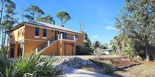 3161 DAPHNE ROAD