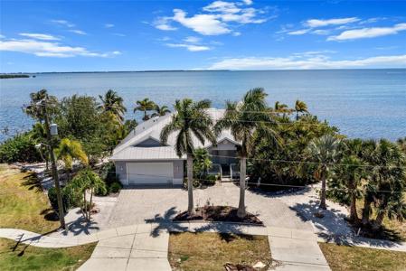 4468 HARBOR BOULEVARD