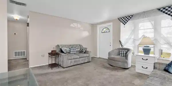 Image 4 Image 4