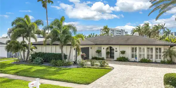 624 SNUG ISLAND