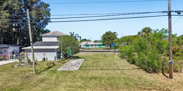 14815 OLD DIXIE HIGHWAY
