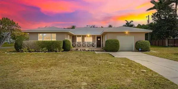 7549 WESTMORELAND DRIVE