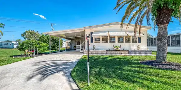 49 COMPASS POINT
