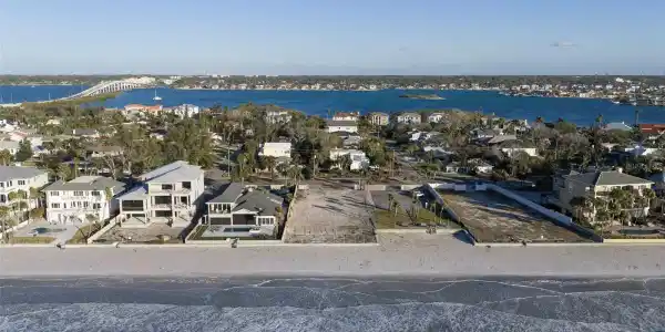 620.5 GULF BOULEVARD