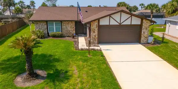 4 SEA HAWK DRIVE