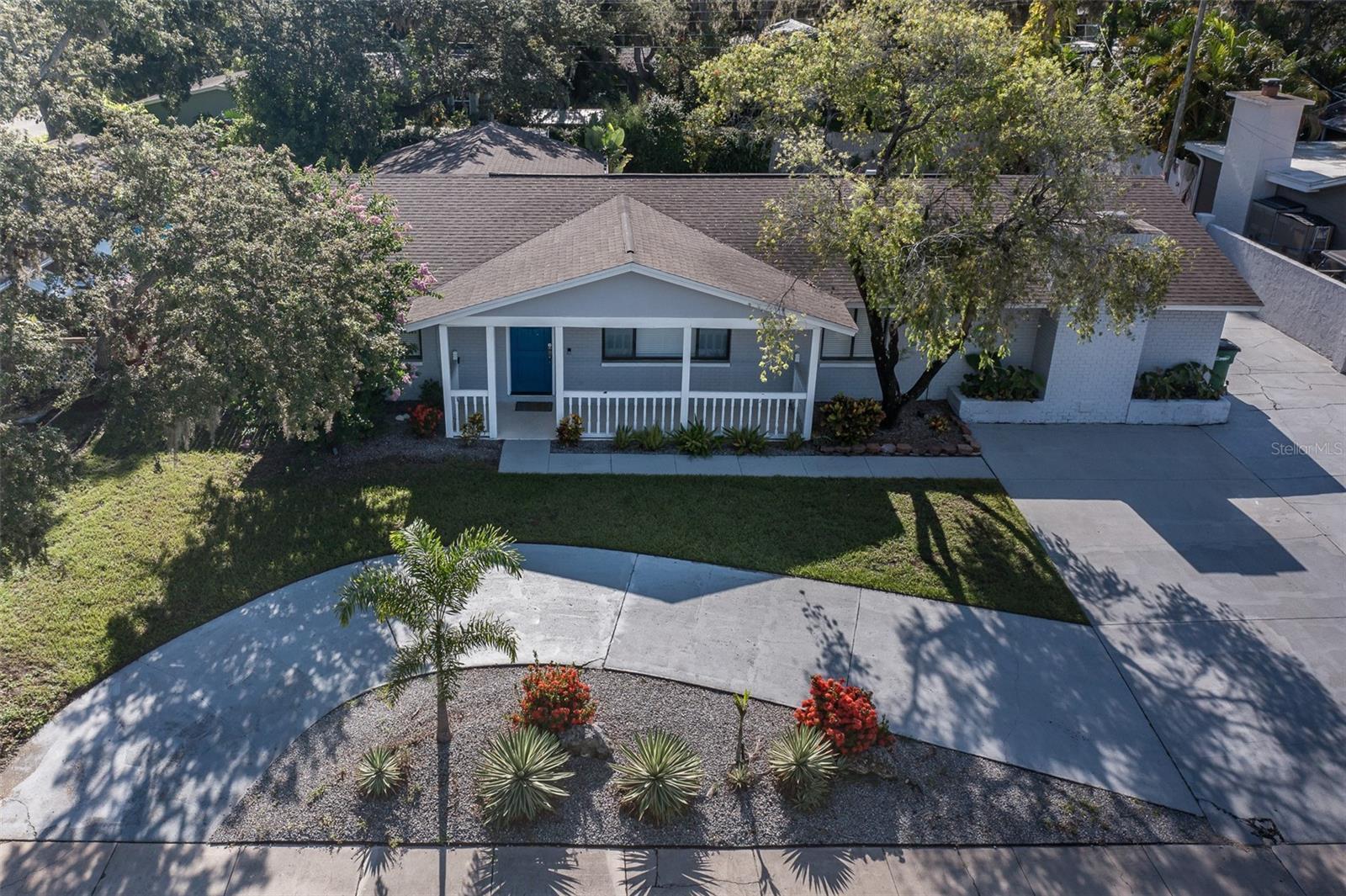 Image 1 Image 1