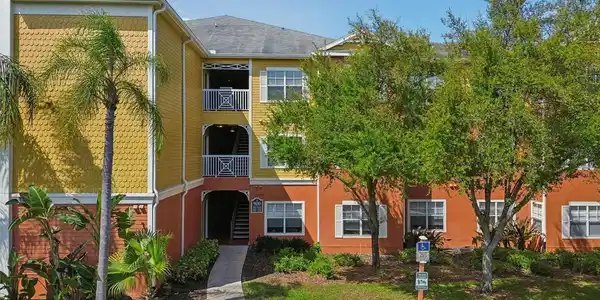 4207 S DALE MABRY HIGHWAY