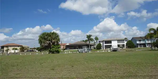 Image 4 Image 4