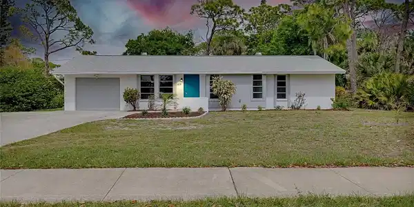 470 ARTISTS AVENUE