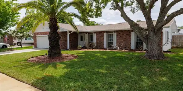 2948 LANTERN DRIVE