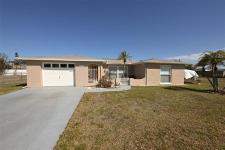 3233 SALISBURY DRIVE