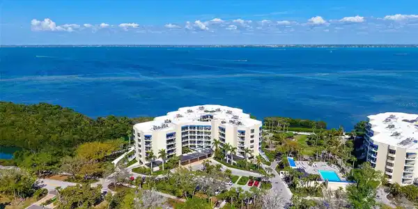 2120 HARBOURSIDE DRIVE