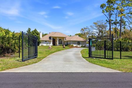 1711 BAYSHORE DRIVE