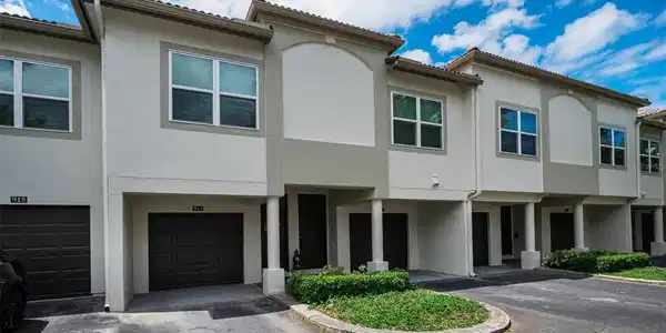 913 NORMANDY TRACE ROAD