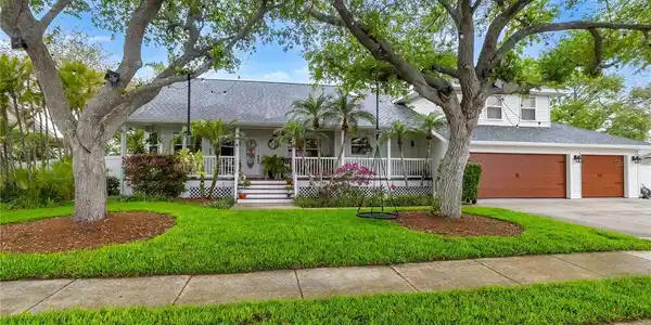 1517 43RD AVE DRIVE W