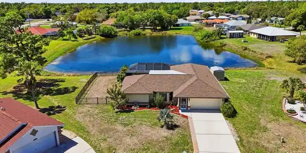 21362 WALLING COURT