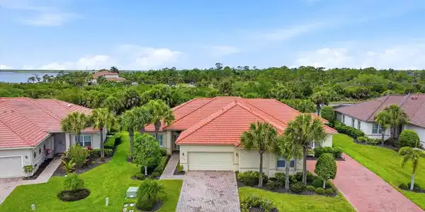 13057 CREEKSIDE LANE