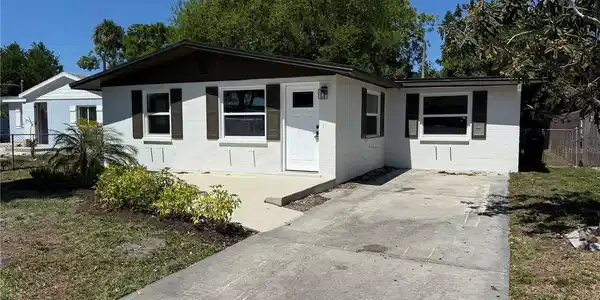 608 12TH STREET W