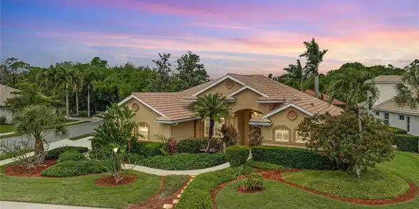 4356 CORSO VENETIA BOULEVARD