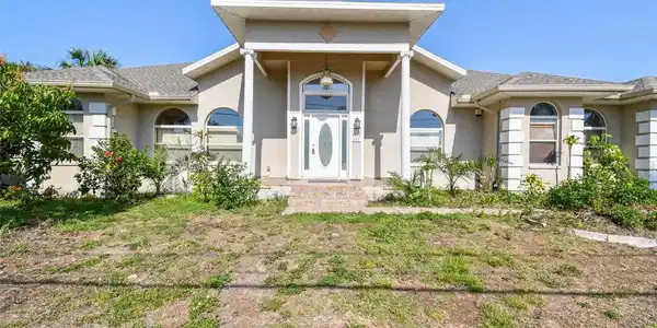 284 PENINSULA AVENUE