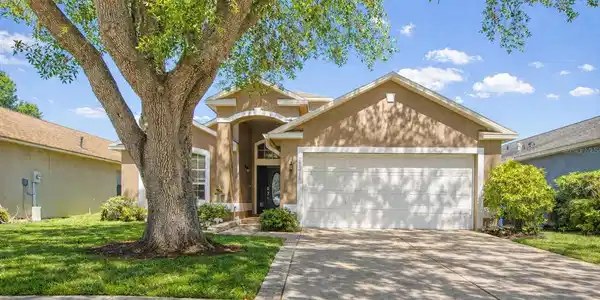 10215 CHARLESTON CORNER ROAD