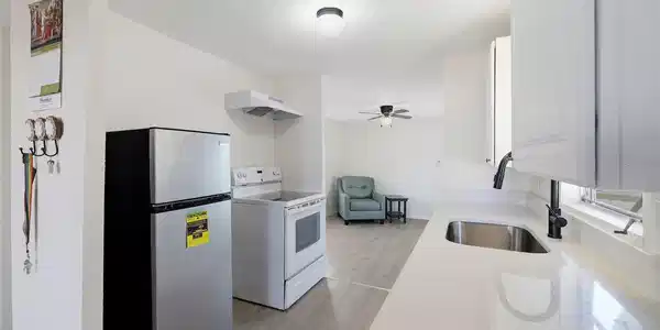 Image 3 Image 3