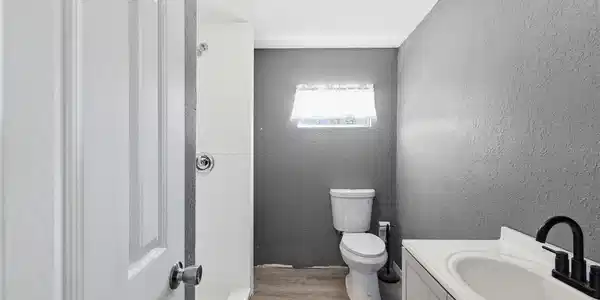 Image 4 Image 4