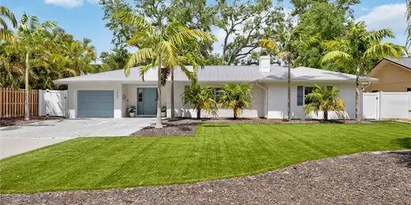 1865 ORCHID STREET