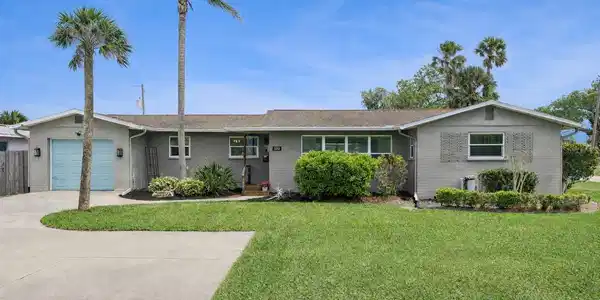 1351 JOHN ANDERSON DRIVE