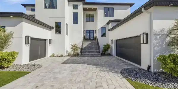 4815 W SUNSET BOULEVARD