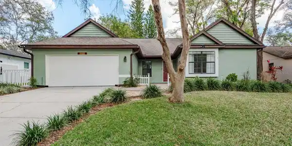 2403 COUNTRY TRAILS DRIVE
